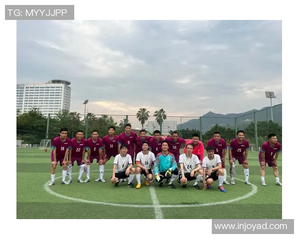 抖音平台上最火的足球球星是谁 他为何成为社交媒体的焦点